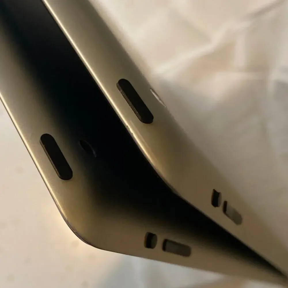 TWO Apple iPad Series 2 - 16GB - Model A1395 Black NO Chargers Working